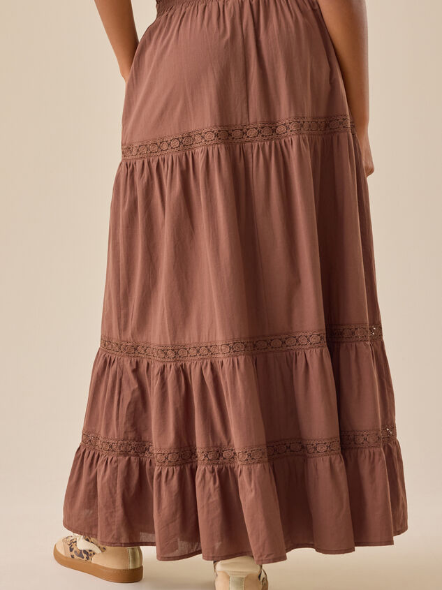 Jaycee Tiered Midi Skirt Detail 5 - TULLABEE