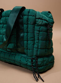 Level Up Puffer Tote Bag Detail 3 - TULLABEE