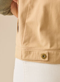 Della Collared Barn Vest Detail 6 - TULLABEE