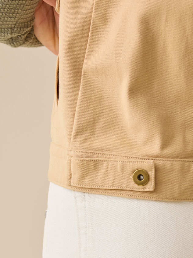 Della Collared Barn Vest Detail 6 - TULLABEE