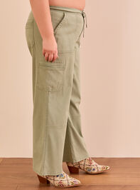 Greer Utility Cargo Pants Detail 3 - TULLABEE