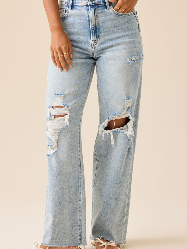 Kiara Straight Leg Jeans Detail 3 - TULLABEE