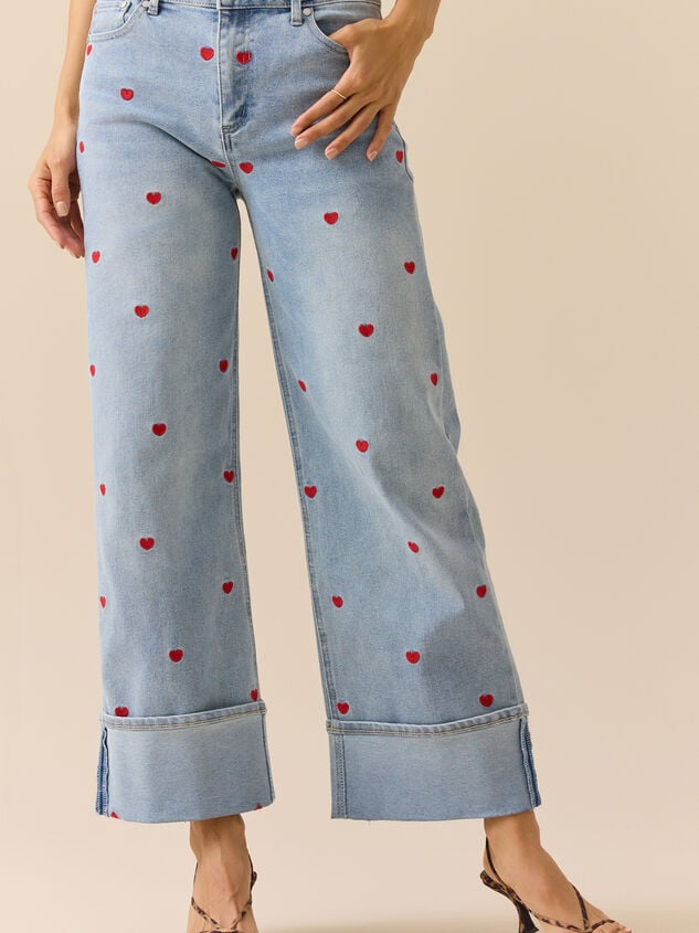Lovella Embroidered Heart Jeans Detail 2 - TULLABEE