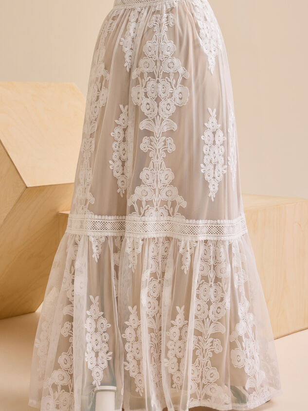 Arissa Embroidered Maxi Skirt Detail 6 - TULLABEE