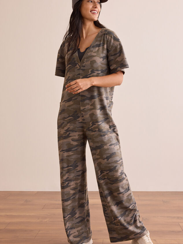 Hang Tough Short Sleeve Jumpsuit Detail 5 - TULLABEE