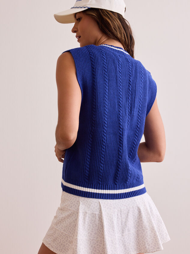Varsity V-Neck Vest Detail 5 - TULLABEE