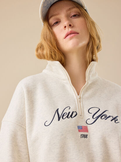 New York Varsity Quarter Zip - TULLABEE