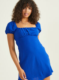Mallony Puff Sleeve Dress Detail 2 - TULLABEE