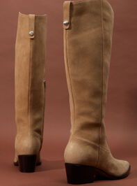 Virona Suede Boot Detail 3 - TULLABEE