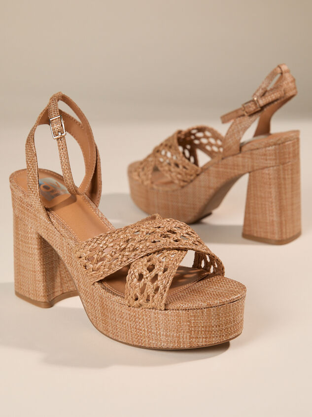 Whisora Rattan Crossover Wedge Detail 2 - TULLABEE