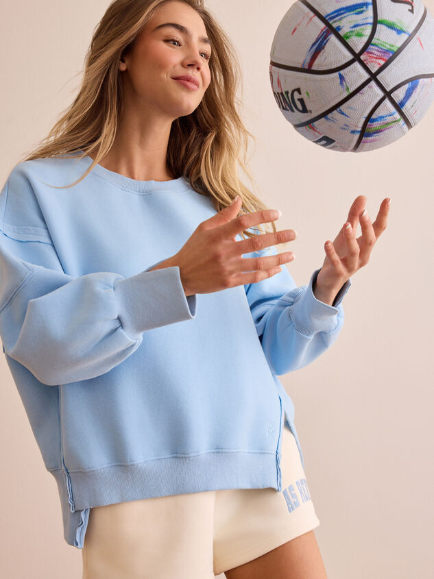 Serene Crewneck Detail 4 - TULLABEE