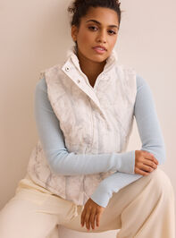 Wander Camo Puffer Vest - TULLABEE