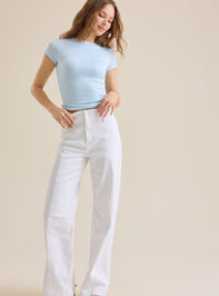 Noa Seamless Fitted Tee Detail 3 - TULLABEE