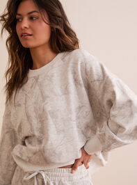 Backwoods Camo Sweatshirt Detail 3 - TULLABEE