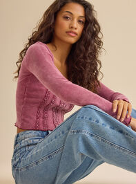 Vada Thermal Lace Crop Top Detail 4 - TULLABEE