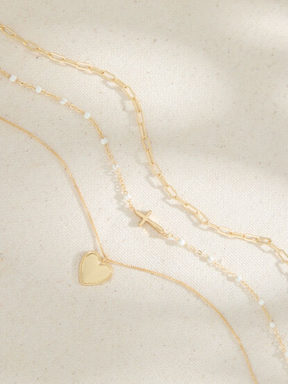 Layered Heart Pendant Cross Charm Necklace - TULLABEE