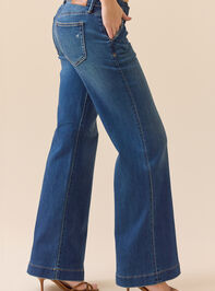 Sasha Low Rise Trouser Jean Detail 4 - TULLABEE