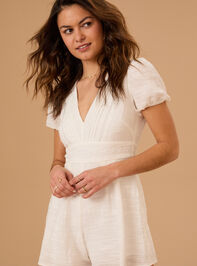 Hattie V-Neck Lace Romper Detail 2 - TULLABEE