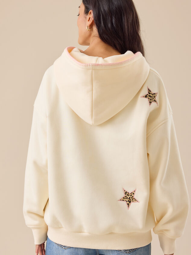 Leopard Star Stitched Hoodie Detail 5 - TULLABEE