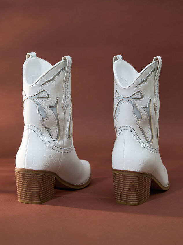 Octavia Bow Bootie Detail 3 - TULLABEE