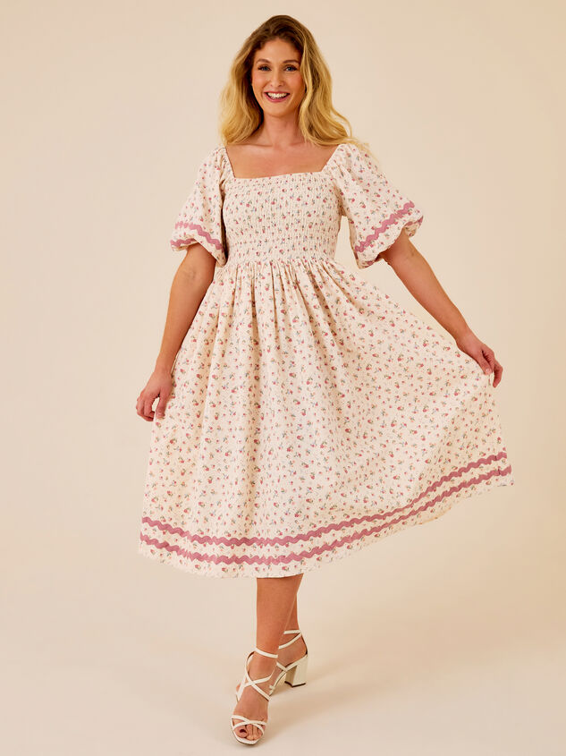 Zoey Floral Mama Dress Detail 3 - TULLABEE