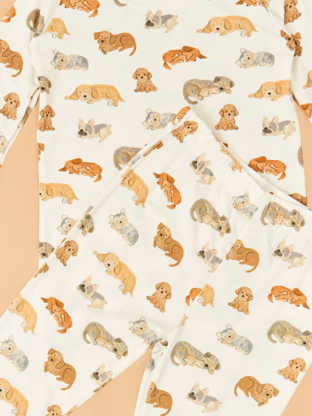 Napping Puppies Lounge Set Detail 2 - TULLABEE