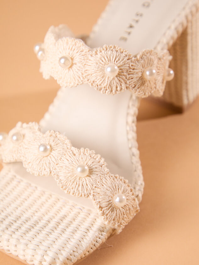 Helena Pearl Scallop Heel Detail 3 - TULLABEE