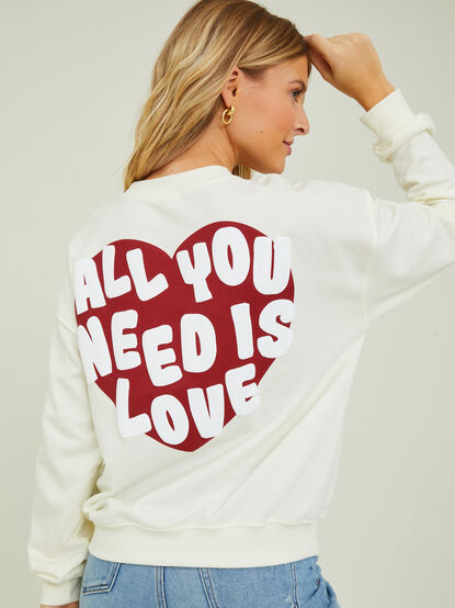All You Need Is Love Mama Sweatshirt - TULLABEE