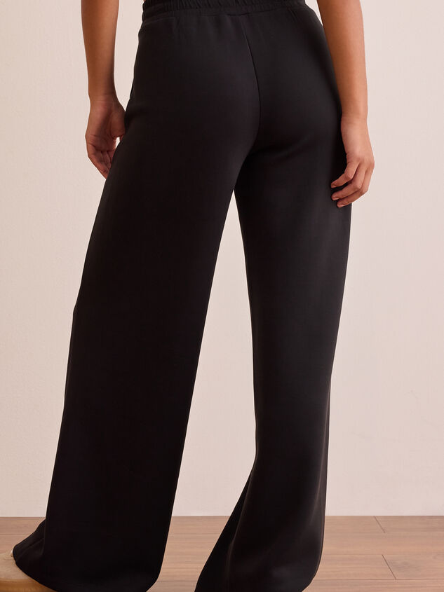 Supersoft Wide Leg Pants Detail 5 - TULLABEE