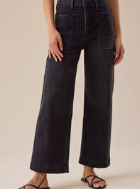 Layla Straight Leg Jean Detail 2 - TULLABEE