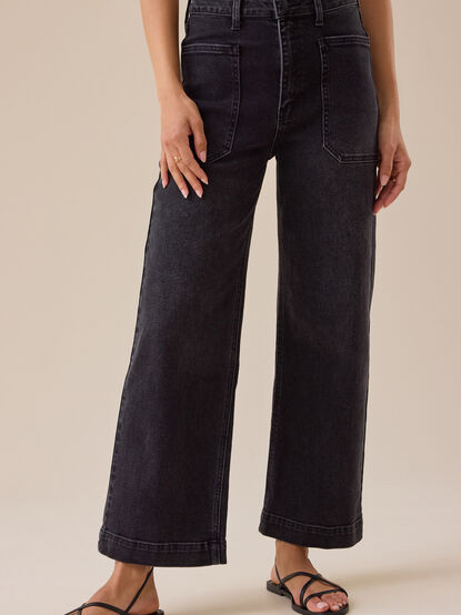 Layla Straight Leg Jean - TULLABEE