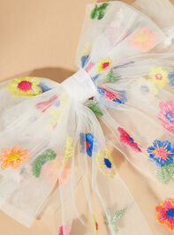 Tulle Embordered Floral Hair Bow Detail 2 - TULLABEE