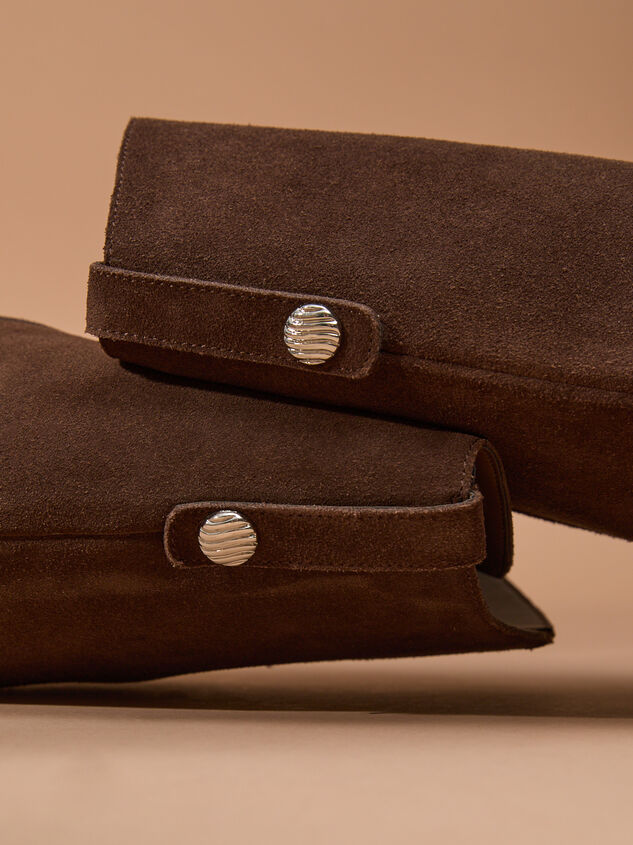 Virona Suede Boot Detail 4 - TULLABEE