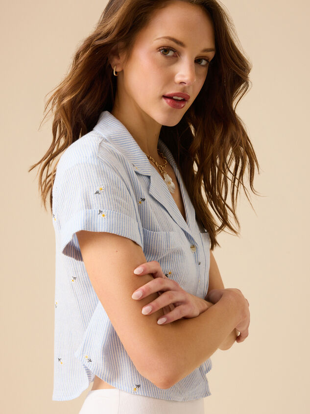 Cassandra Button-Up Top Detail 3 - TULLABEE