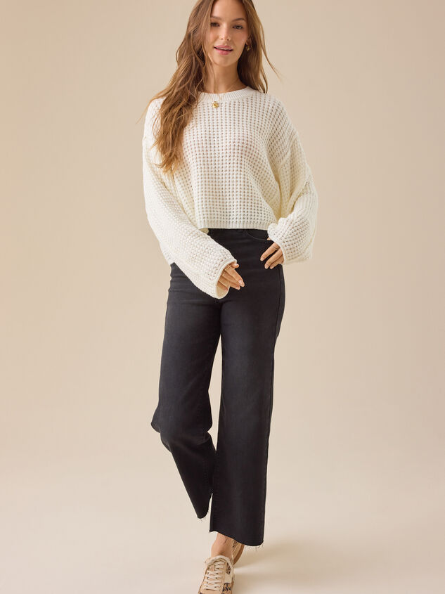 Makayla Waffle Cropped Sweater Detail 2 - TULLABEE