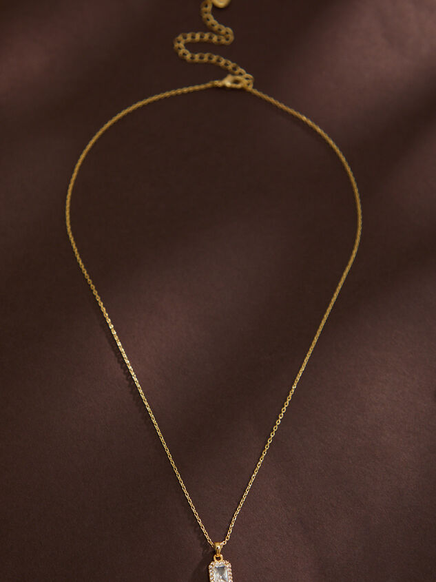 18K Gold Radiant Charm Necklace Detail 3 - TULLABEE