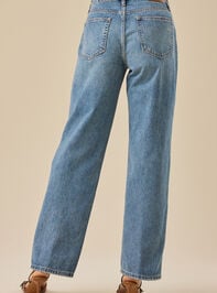 Magnolia Straight Leg Jean Detail 4 - TULLABEE