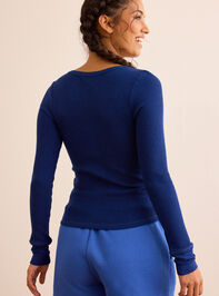 Pure Motion Henley Long Sleeve Detail 4 - TULLABEE