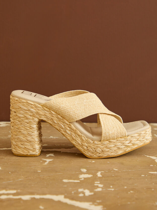 Caravan Wedges Detail 3 - TULLABEE
