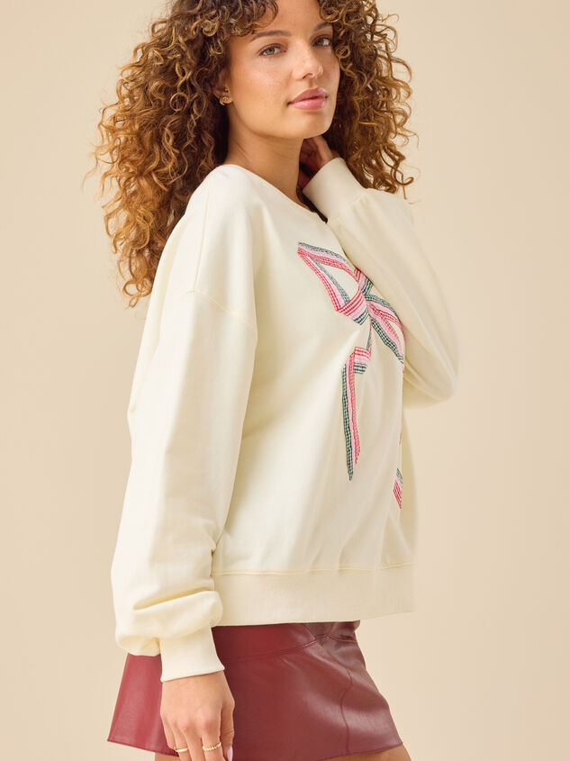 Ribbon Joy Pullover Detail 3 - TULLABEE