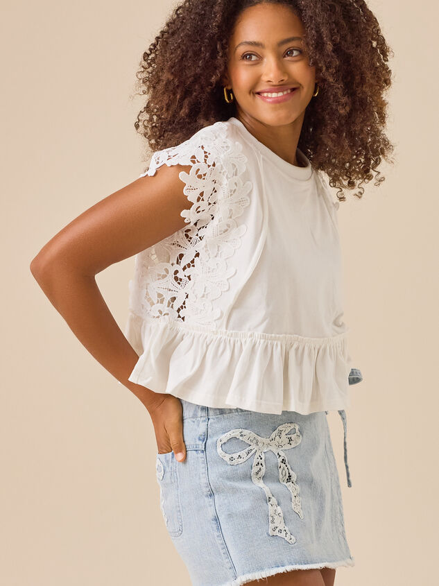 Elliot Embroidered Babydoll Top Detail 3 - TULLABEE