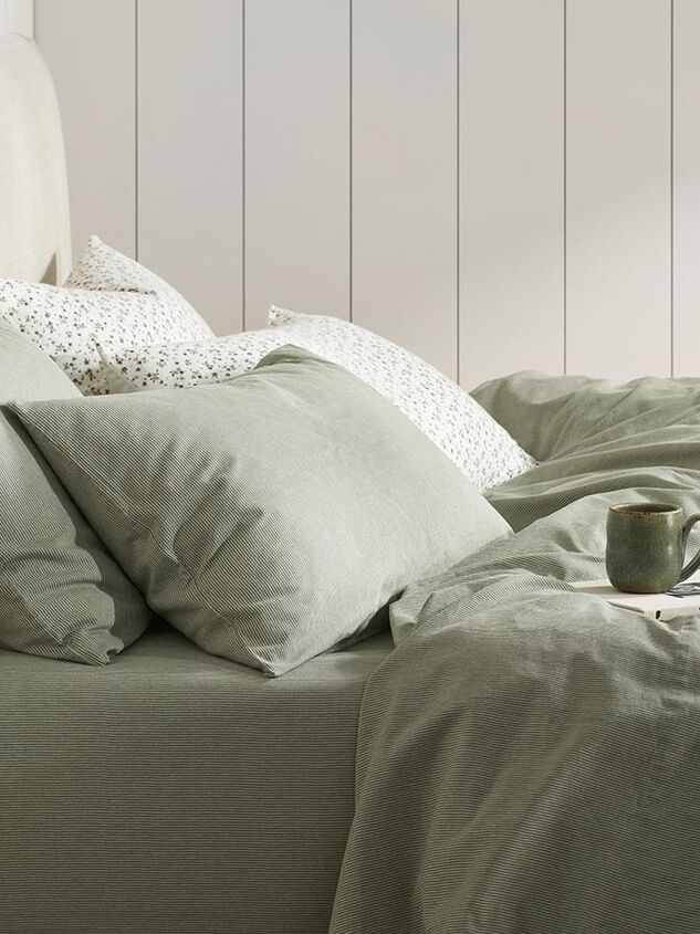 Thistle Cotton Sheet Set Detail 2 - TULLABEE