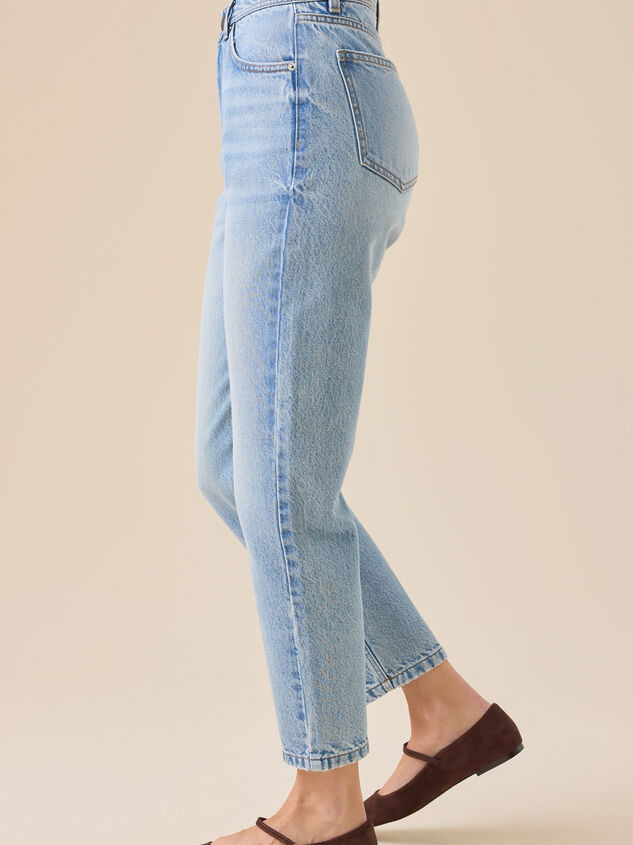 Bella Mom Jean Detail 5 - TULLABEE