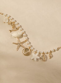Isla Gold Pearl Charm Necklace Detail 2 - TULLABEE