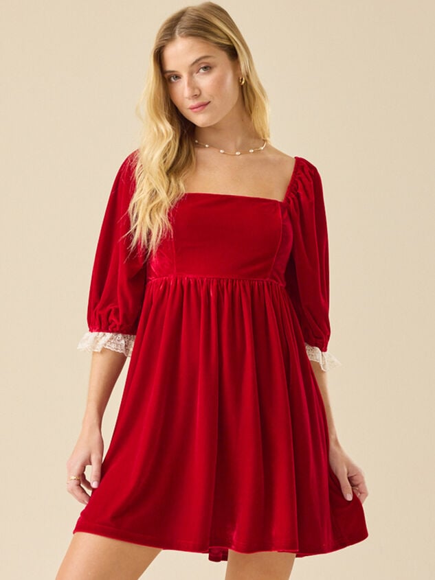 Carole Velvet Mama Dress Detail 2 - TULLABEE