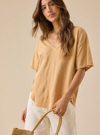 Bailee Basic Tee - TULLABEE