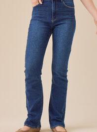 Fable Boot-Cut Jeans Detail 3 - TULLABEE