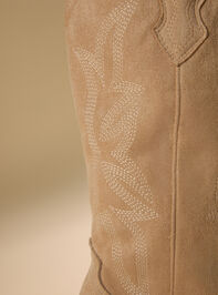Kris Tall Western Boot Detail 4 - TULLABEE