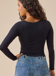 Everyday Seamless Long Sleeve Top Detail 4 - TULLABEE