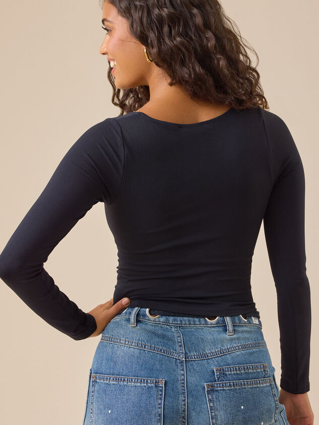 Everyday Seamless Long Sleeve Top Detail 4 - TULLABEE